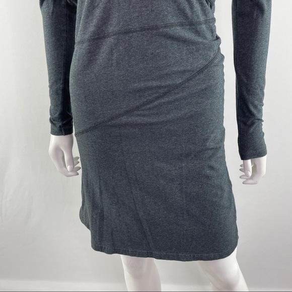 Athleta Size XXS Charcoal Gray Long Sleeve SUNBURST Dress Stretch - Picture 5 of 10